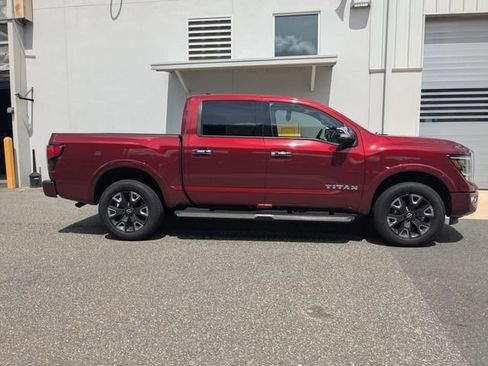 Used 2024 Nissan Titan Platinum Reserve w/ Moonroof Package AWD/4WD image 2