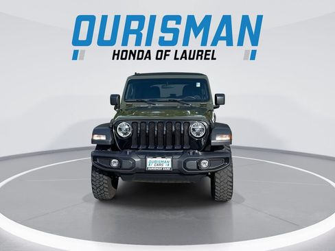 Used 2022 Jeep Wrangler Unlimited Sport AWD/4WD image 3