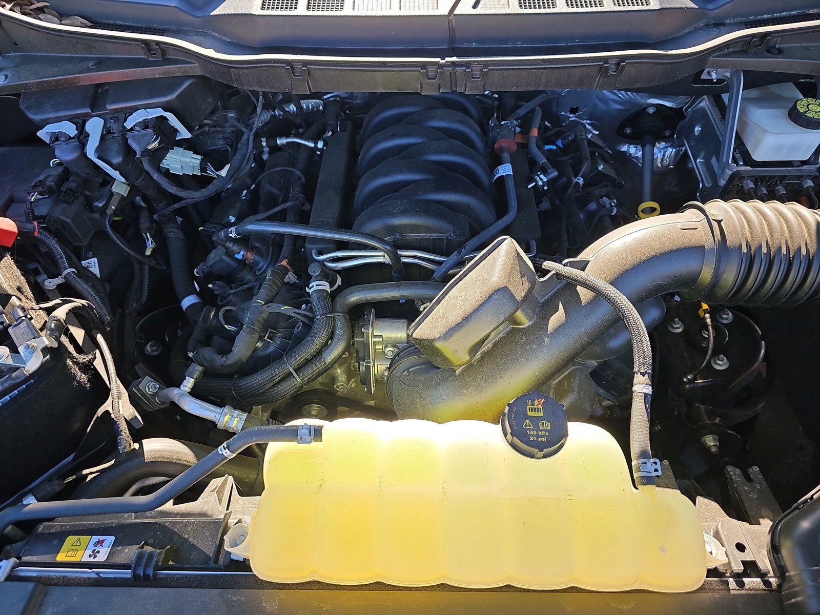 Used 2023 Ford F150 Lariat AWD/4WD image 32