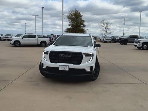 New 2026 GMC Acadia Elevation w/ Black Edition FWD image 3