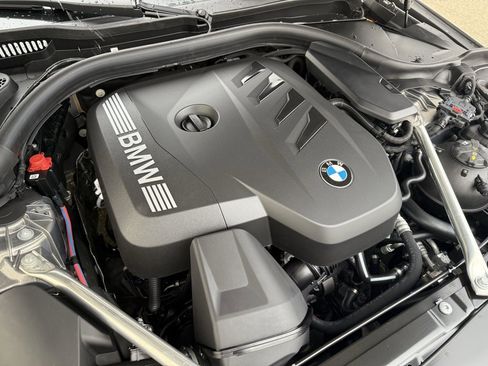 New 2026 BMW 530i xDrive w/ M Sport Package image 15