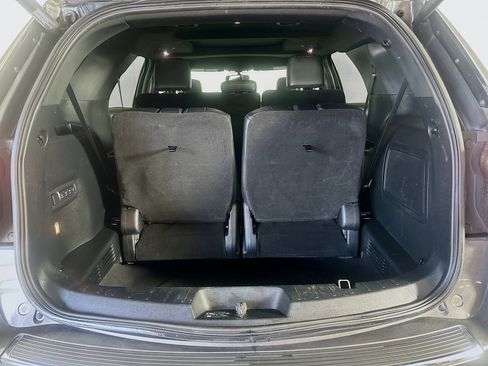 Used 2018 Ford Explorer Limited image 30