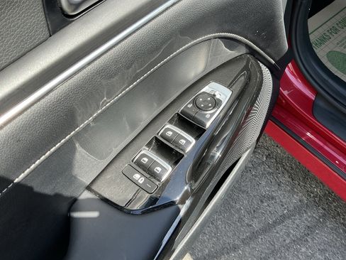Used 2025 Kia K5 GT-Line AWD/4WD image 14
