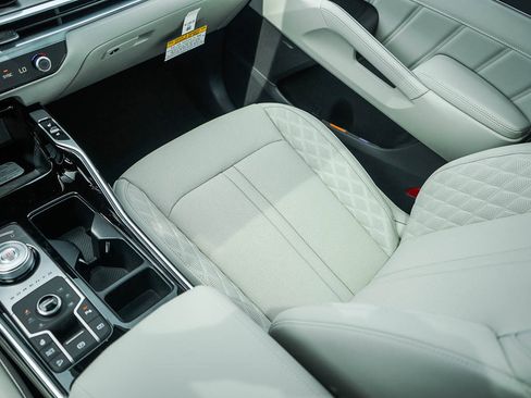 New 2026 Kia Sorento SX Prestige AWD/4WD image 26