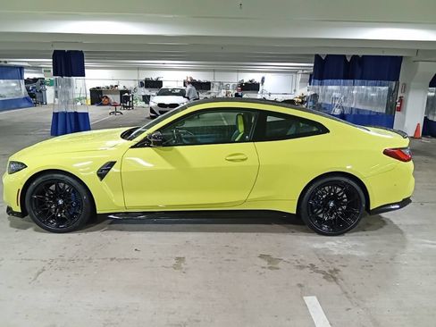 Used 2022 BMW M4 xDrive Competition w/ Executive Package AWD/4WD image 8