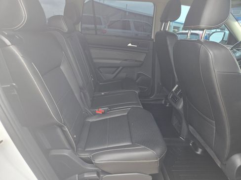 Used 2023 Volkswagen Atlas SE FWD image 22