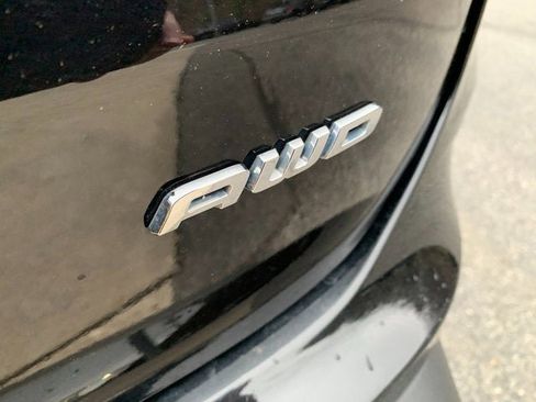 Used 2022 Ford Edge Titanium AWD/4WD image 16