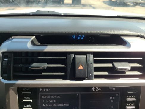 Used 2020 Toyota 4Runner SR5 AWD/4WD image 20