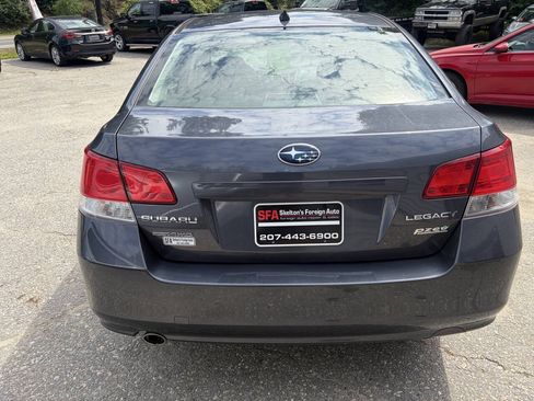 Used 2014 Subaru Legacy 2.5i Premium AWD/4WD image 6