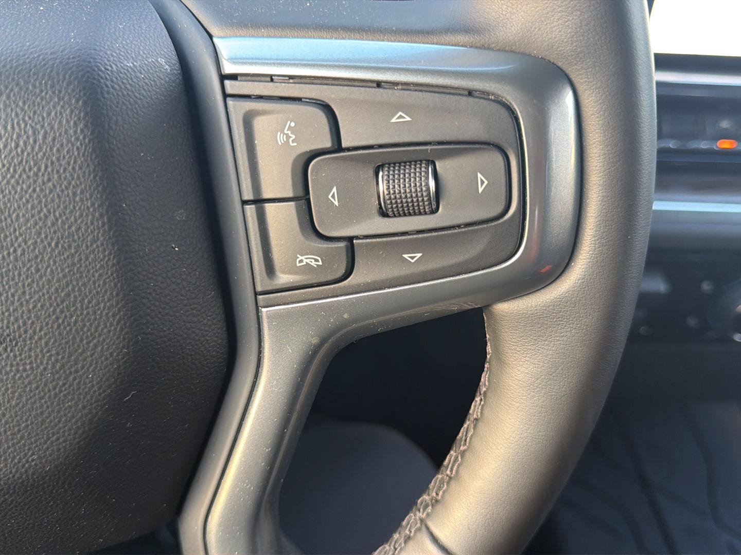 Used 2026 Chevrolet Silverado 1500 RST w/ RST Select Package RWD image 12