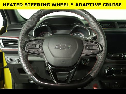 Used 2023 Chevrolet TrailBlazer RS w/ Sun and Liftgate Package image 10