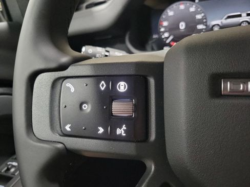 New 2025 Land Rover Defender 110 S image 15