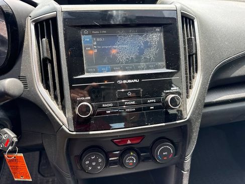 Used 2017 Subaru Impreza 2.0i AWD/4WD image 19