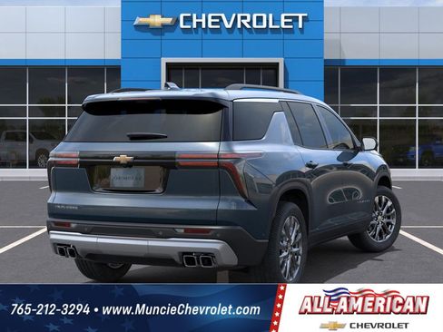 New 2026 Chevrolet Traverse LT w/ Sun and Wheel Package image 4