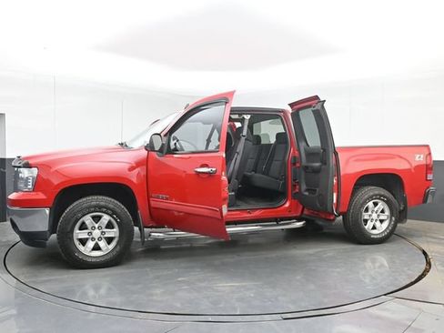 Used 2012 GMC Sierra 1500 SLE w/ Power Tech Package AWD/4WD image 48