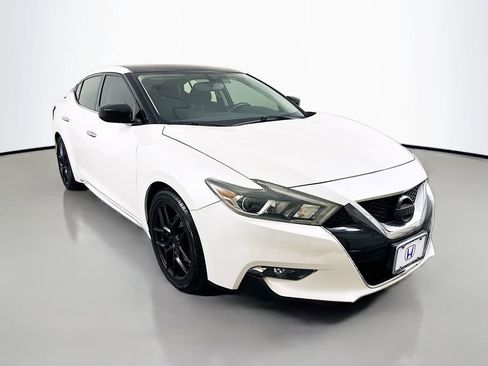 Used 2017 Nissan Maxima 3.5 S image 3