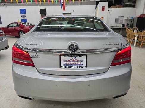 Used 2014 Buick LaCrosse Leather w/ Driver Confidence Package image 5