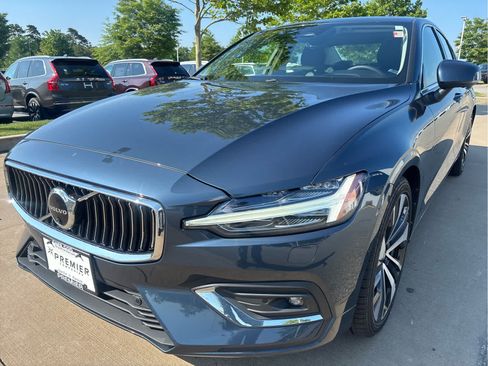 Used 2023 Volvo S60 B5 Ultimate w/ Climate Package FWD image 71