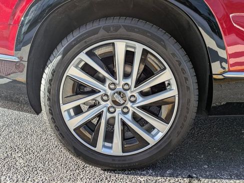 New 2026 Cadillac Vistiq Luxury AWD/4WD image 10