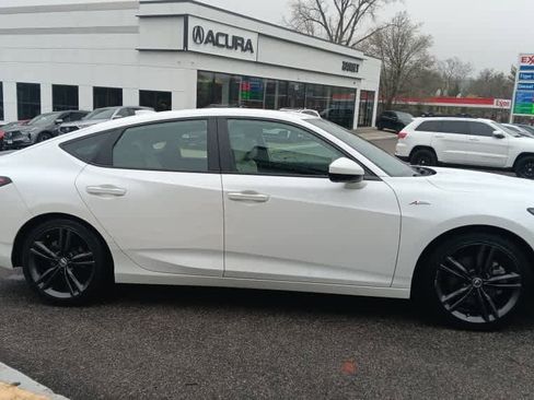 Used 2023 Acura Integra A-Spec image 7