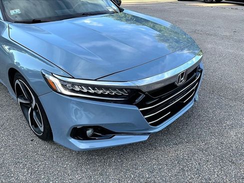 Used 2021 Honda Accord Sport image 8