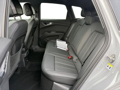 Certified 2025 Audi Q4 e-tron Premium w/ Convenience Package image 16