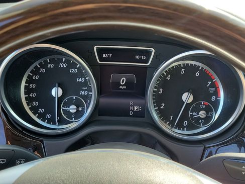 Used 2015 Mercedes-Benz ML 350 4MATIC image 28