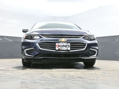Used 2018 Chevrolet Malibu LS image 45