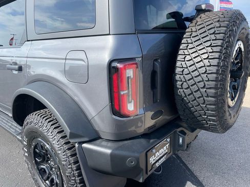 Used 2022 Ford Bronco Wildtrak image 33