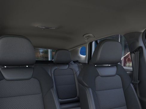 New 2026 Chevrolet Trax LT w/ Midnight Edition FWD image 24