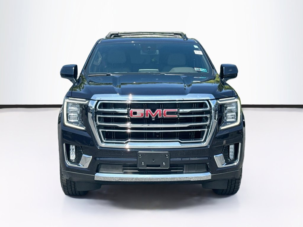 Used 2024 GMC Yukon XL SLT w/ SLT Premium Package AWD/4WD image 2