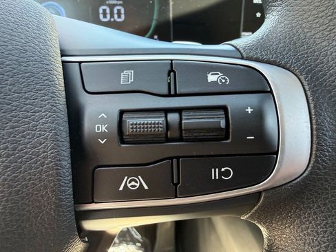 Used 2023 Kia Sportage LX AWD/4WD image 37