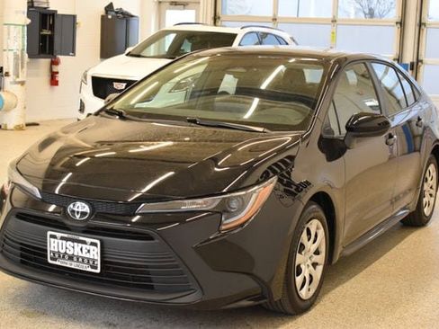 Used 2024 Toyota Corolla LE image 9