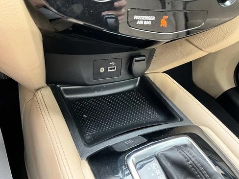 Used 2018 Nissan Rogue SL w/ Premium Package AWD/4WD image 22