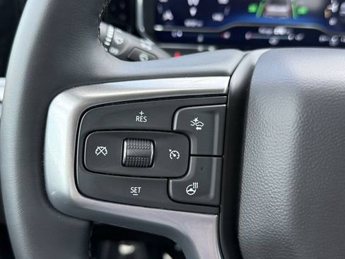 Used 2025 Chevrolet Silverado 1500 LT AWD/4WD image 21