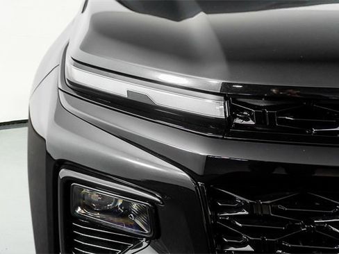 Used 2026 Chevrolet Traverse RS image 24