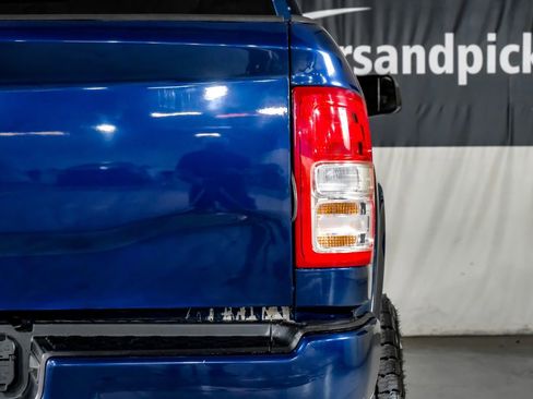 Used 2020 RAM 2500 Big Horn w/ Night Edition AWD/4WD image 42