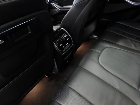 Used 2019 BMW X5 xDrive40i w/ M Sport Package image 30