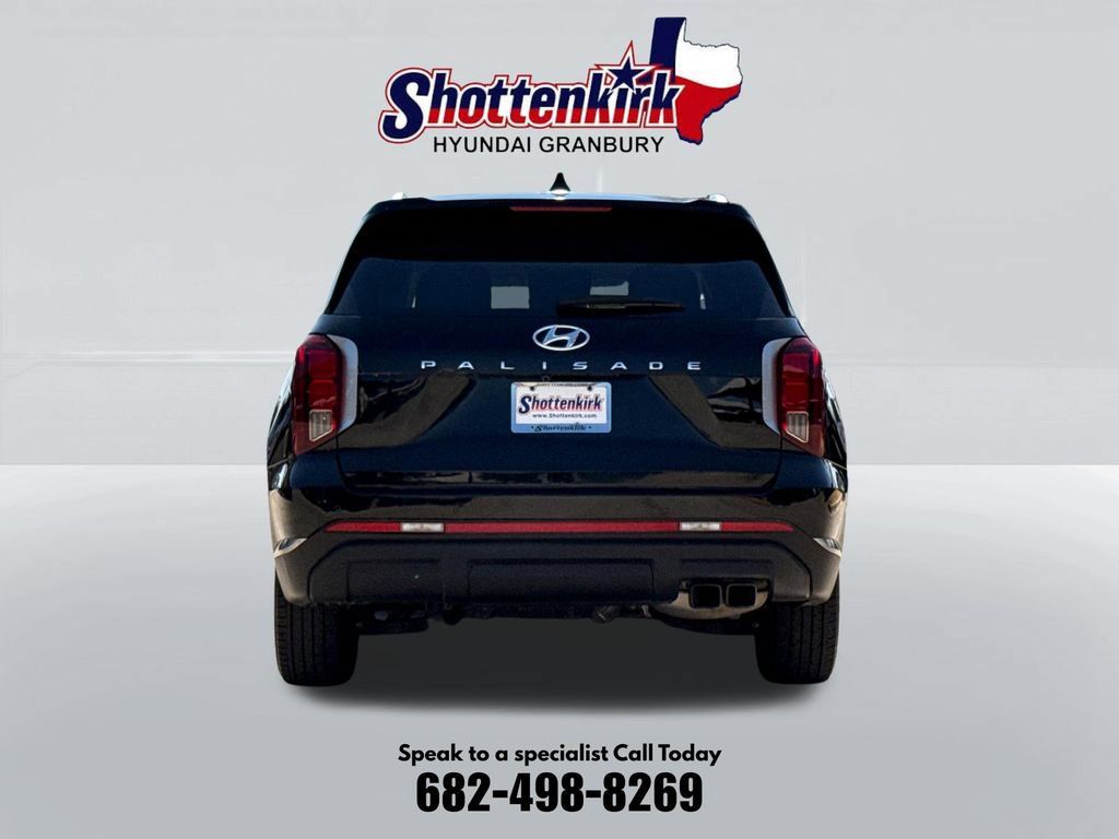 Used 2024 Hyundai Palisade SEL FWD image 7