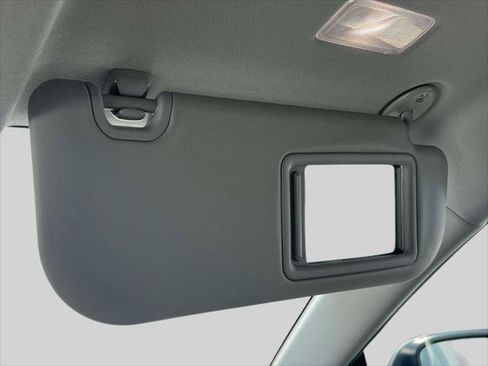 Certified 2023 Toyota RAV4 LE AWD/4WD image 32