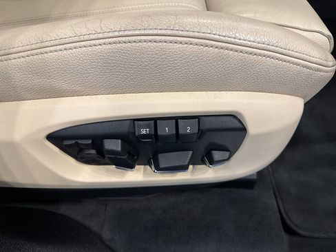 Used 2016 BMW X5 xDrive50i image 53