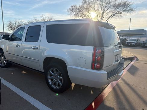 Used 2014 GMC Yukon XL Denali image 14