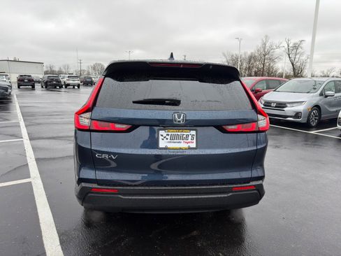 Used 2023 Honda CR-V EX image 5