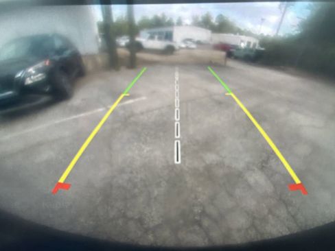 Used 2022 Jeep Wrangler Unlimited Sahara w/ Cold Weather Group image 31