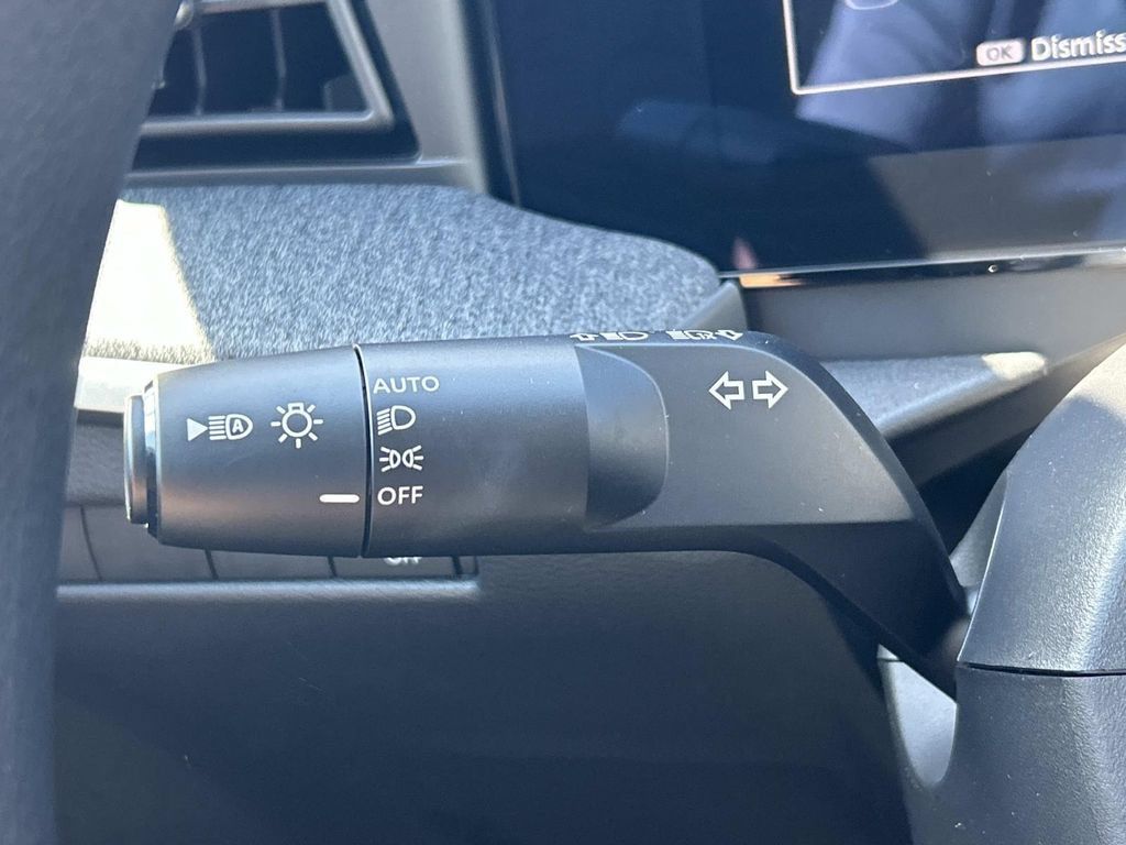 New 2026 Nissan Kicks S FWD image 29