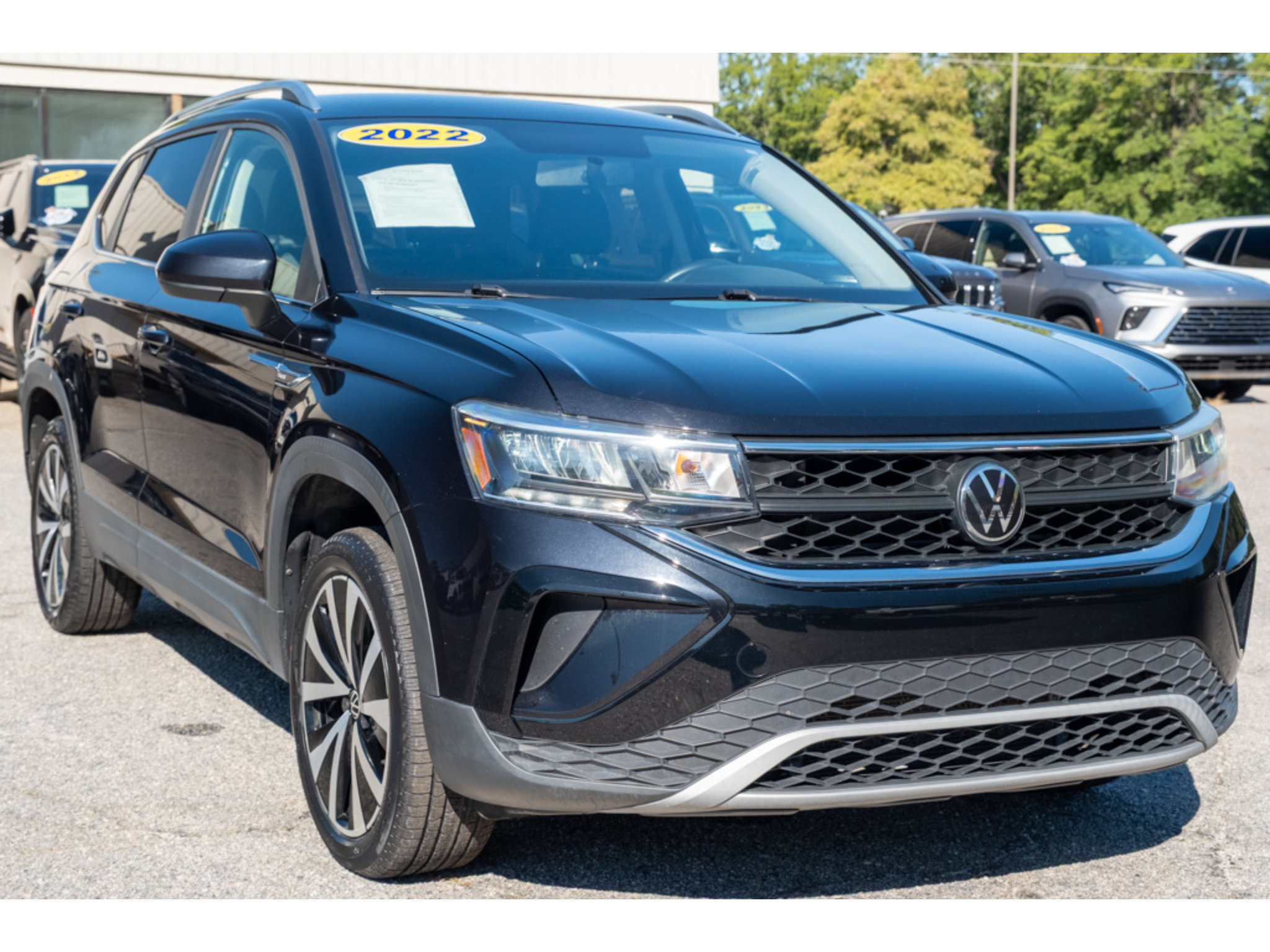 Used 2022 Volkswagen Taos SE FWD image 33