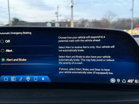 Used 2024 Cadillac XT4 Sport image 33