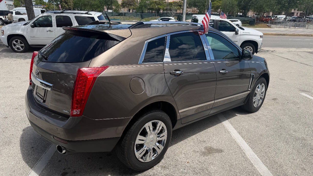 Used 2014 Cadillac SRX Luxury w/ Driver Awareness Package FWD image 5