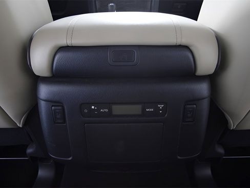 Used 2024 Nissan Armada Platinum w/ Cargo Package image 14