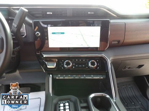 Used 2025 GMC Sierra 2500 Denali Ultimate image 20